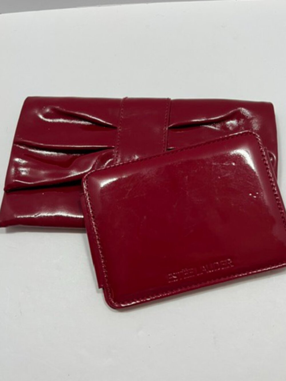 Estee Lauder Glossy Red Clutch with Mirror insert Patten-leather look Y2K Glam - Picture 8 of 9